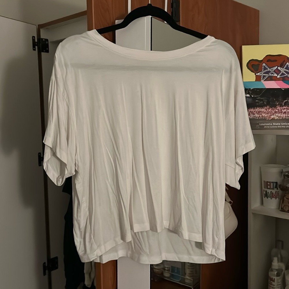 Southern athletica cropped shirt
